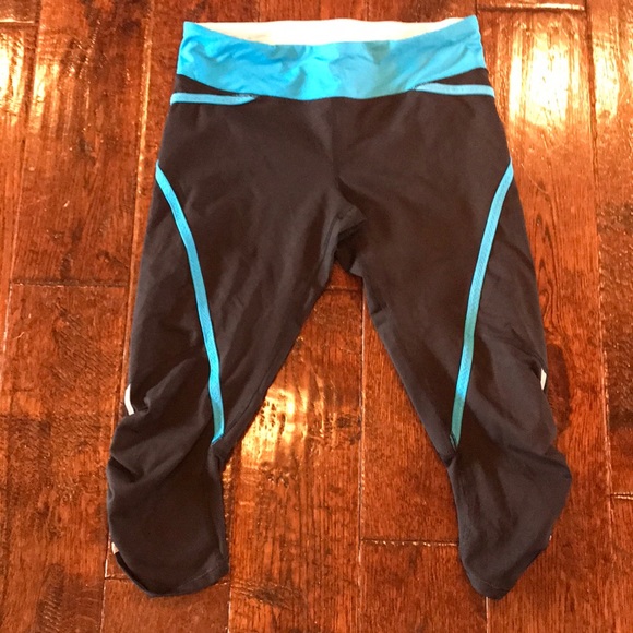 lululemon athletica Pants - Lululemon Capris